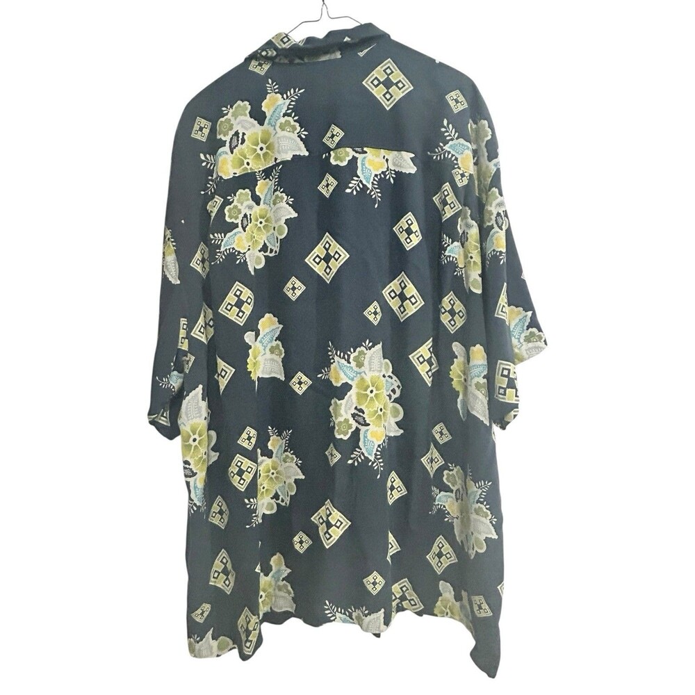 Tommy Bahama Mens 2XL All Over Print Floral Tropical Short Sleeve Silk Shirt - Picture 6 of 8